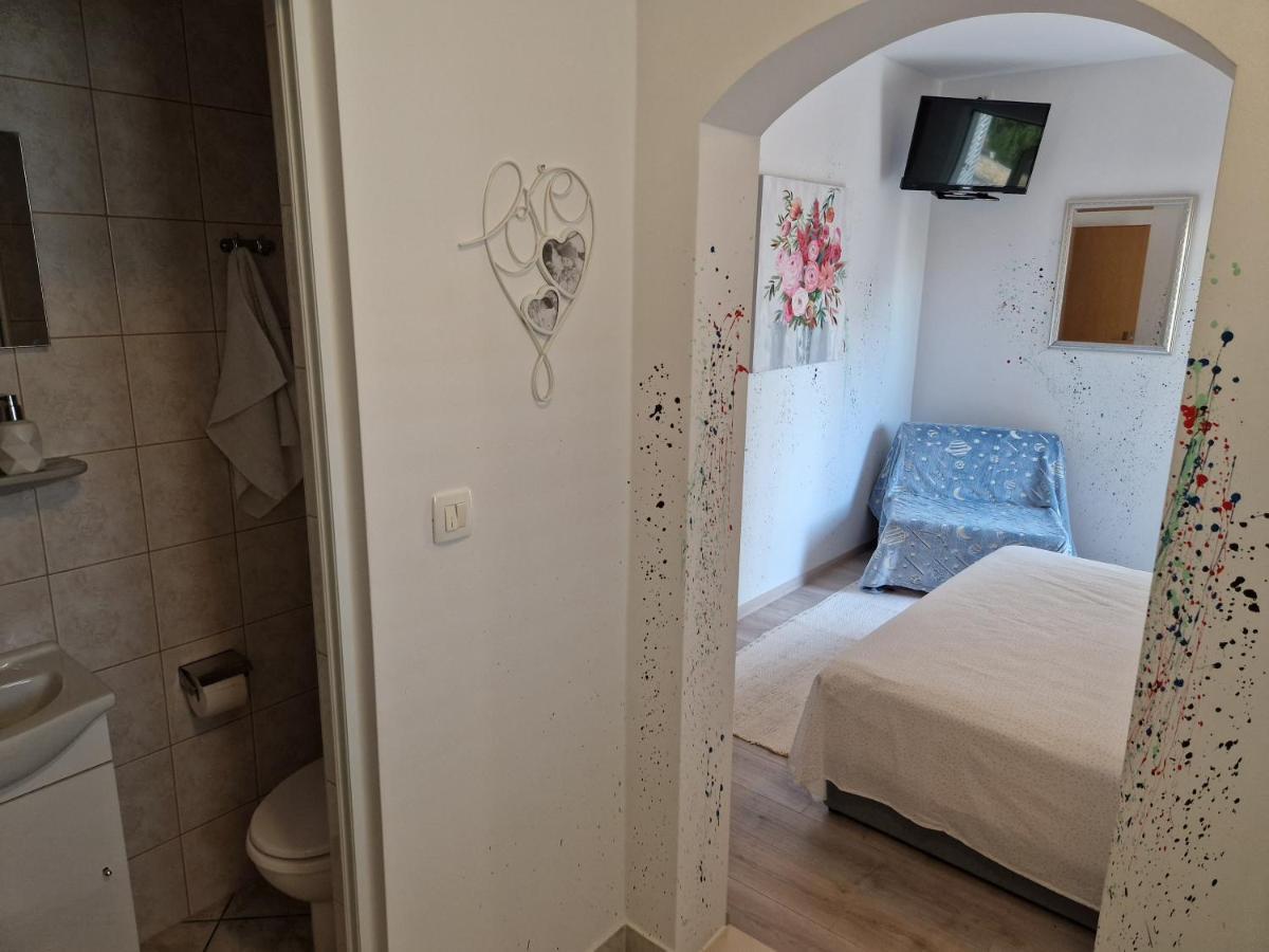 Apartments Jagoda โปดสตรานา ภายนอก รูปภาพ
