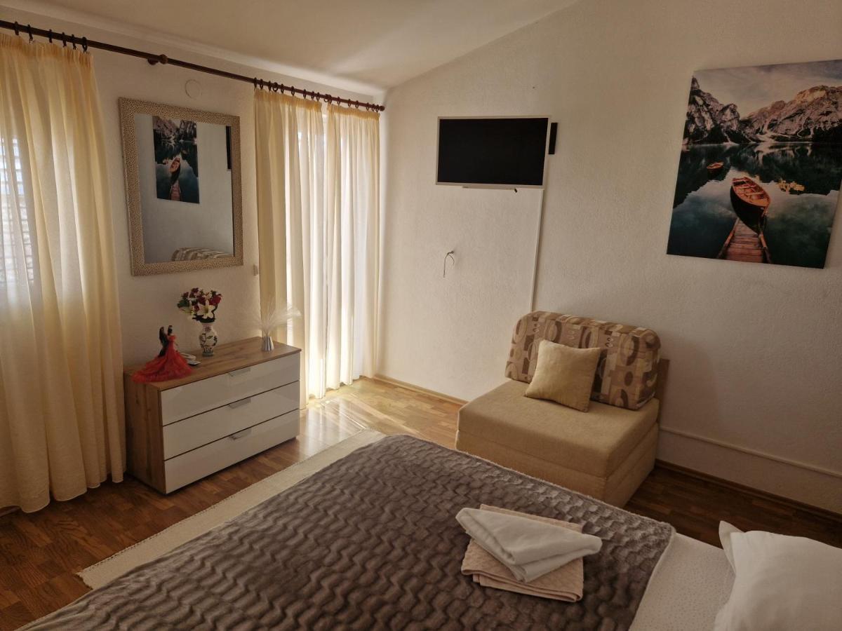 Apartments Jagoda โปดสตรานา ภายนอก รูปภาพ