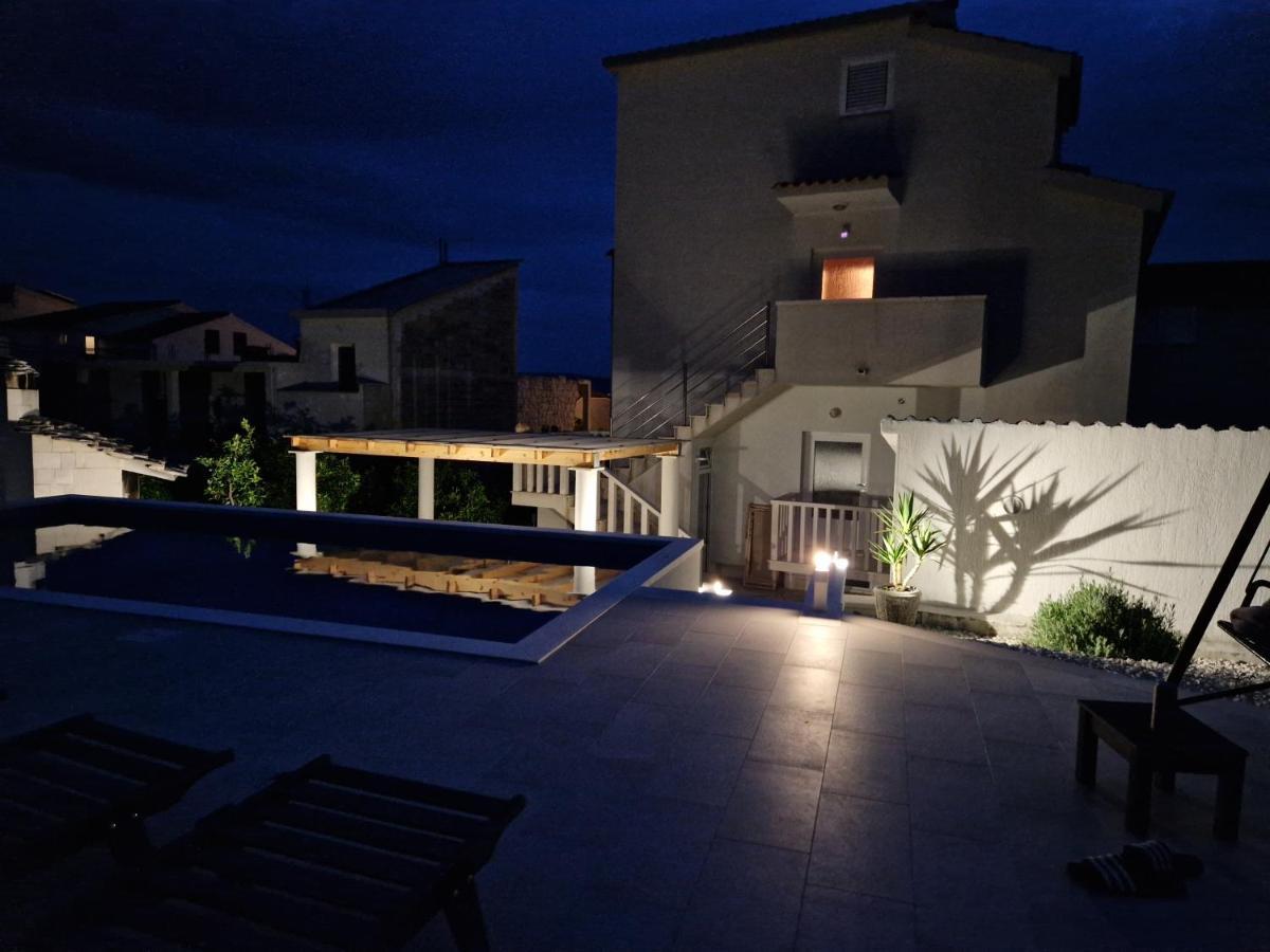 Apartments Jagoda โปดสตรานา ภายนอก รูปภาพ