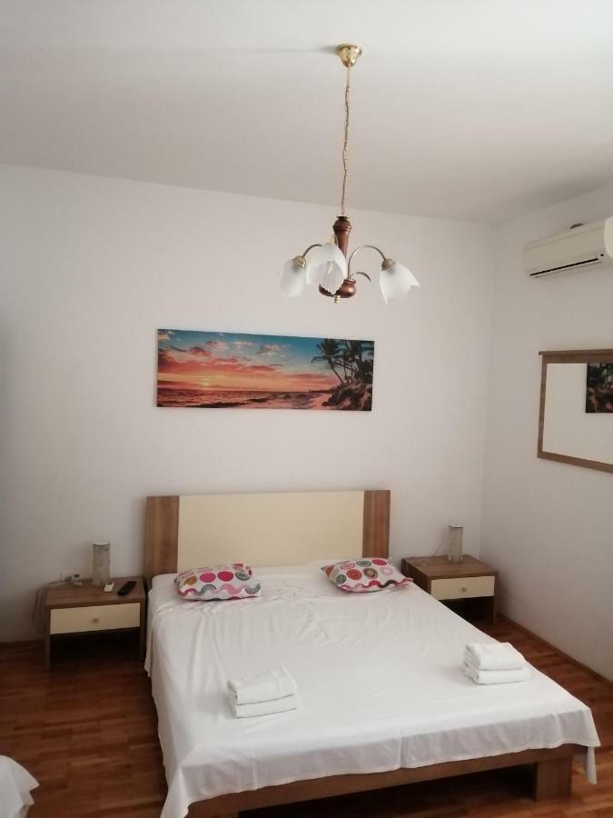 Apartments Jagoda โปดสตรานา ภายนอก รูปภาพ